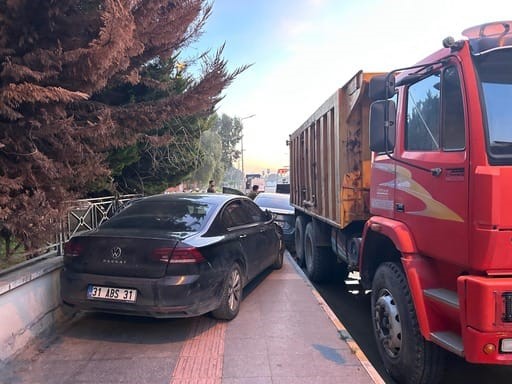 CHP Milletvekili Güzelmansur trafik kazasında yaralandı